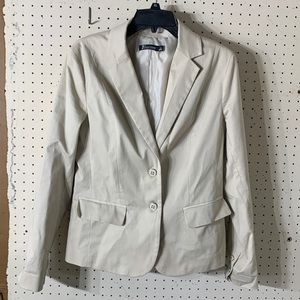 New York and company jacket cremy color size 12